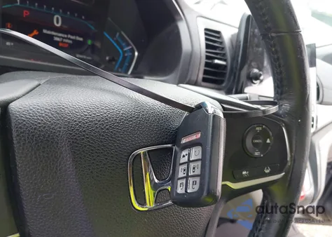 2021 Honda Odyssey Ex-L z USA, uszkodzony, nr VIN 5FNRL6H79MB024582